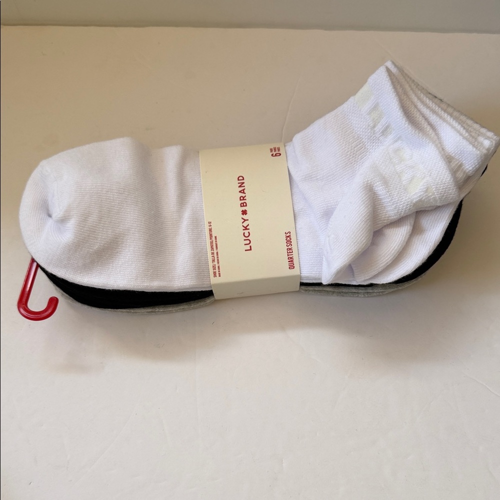 New Men’s Lucky Brand 6 Pairs Socks